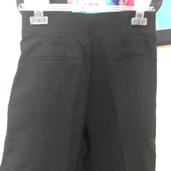 Black culottes. - Picture 3 of 3